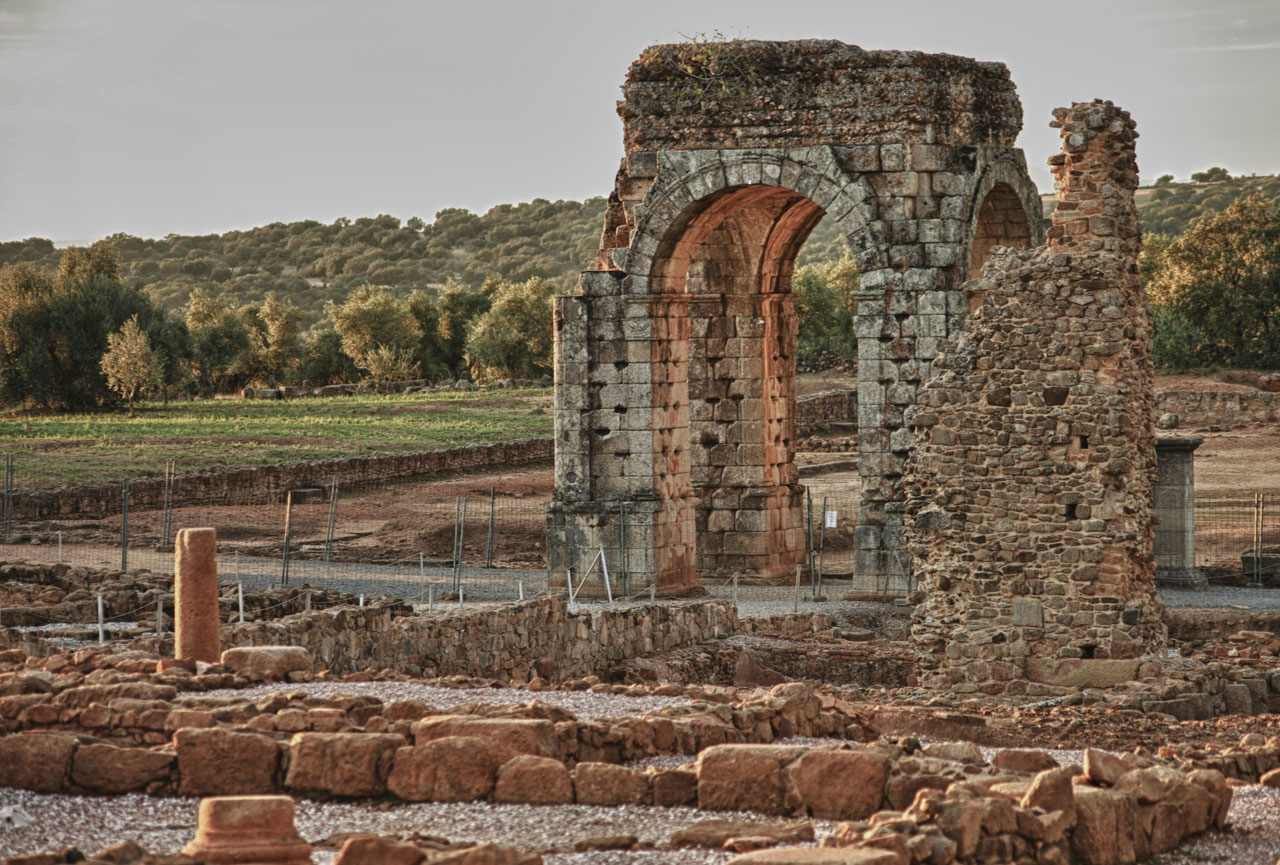 Resultado de imagen de Ciudad Romana de Cáparra