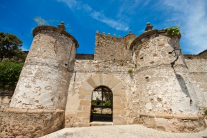 Brozas Castle