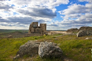 Castillo de Montemolín