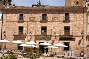 Palacio de la Cadena