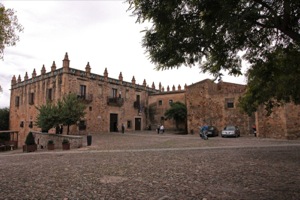 B_MUSEO_CACERES_01