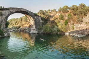 Garganta Alardos gorge